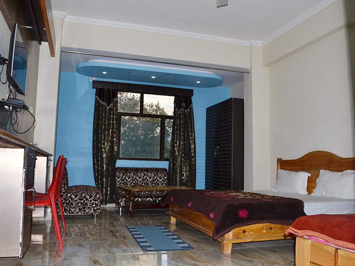 Oyo 37525 Hotel Mall Palace Pithoragarh Экстерьер фото