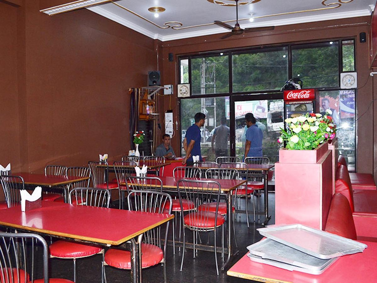 Oyo 37525 Hotel Mall Palace Pithoragarh Экстерьер фото