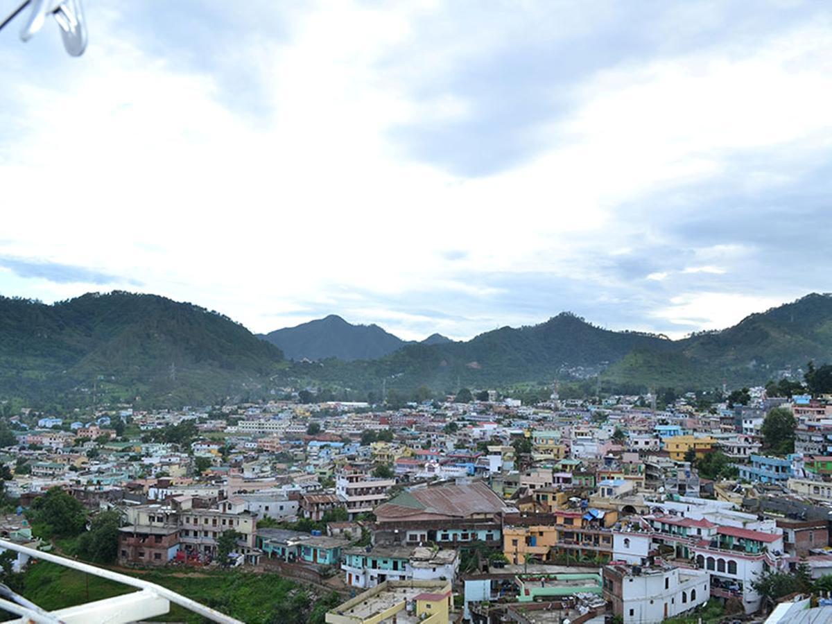 Oyo 37525 Hotel Mall Palace Pithoragarh Экстерьер фото