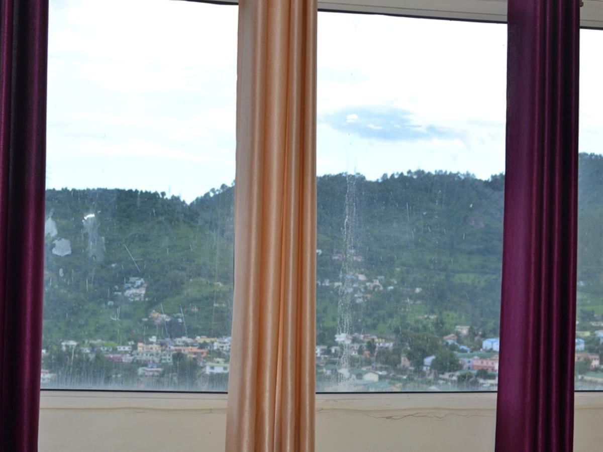 Oyo 37525 Hotel Mall Palace Pithoragarh Экстерьер фото